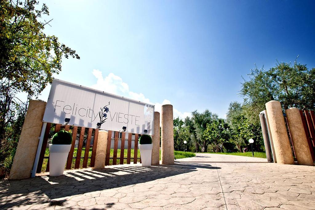Felicity Βιέστε Εξωτερικό φωτογραφία